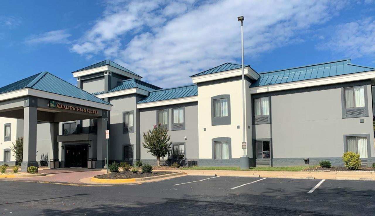 Quality Inn & Suites Quantico Stafford Exterior foto