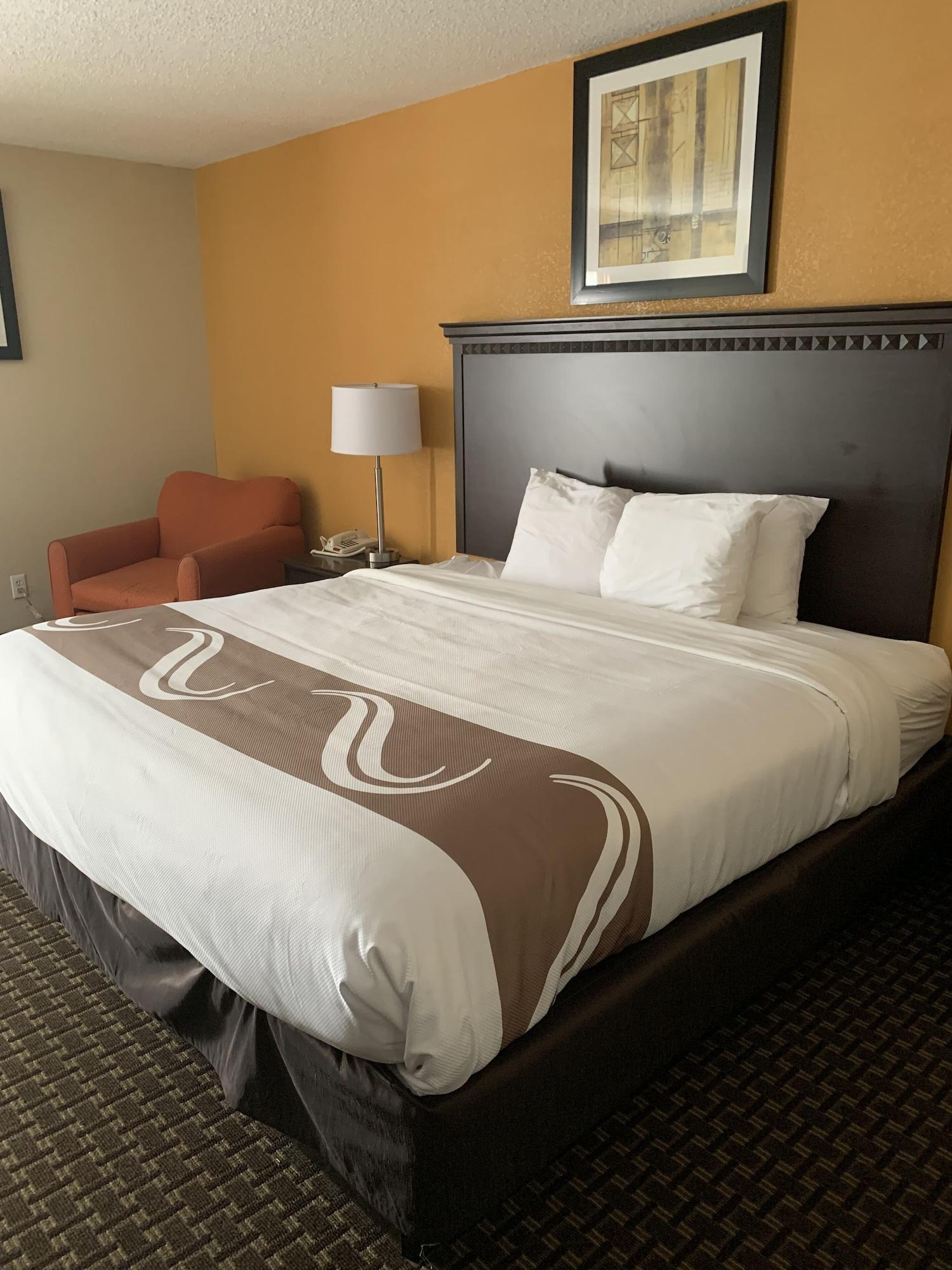 Quality Inn & Suites Quantico Stafford Exterior foto